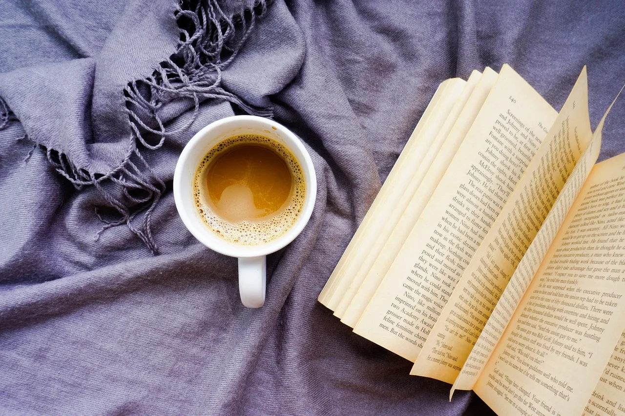 reading, coffee cup, books, read, page, old, neck, table, the morning, coffee, cafe, retro, cappuccino, caffeine, drink, cup, brown, wood, single, label, sad, tablecloths. Translation agency reports that clients read: start from the decision